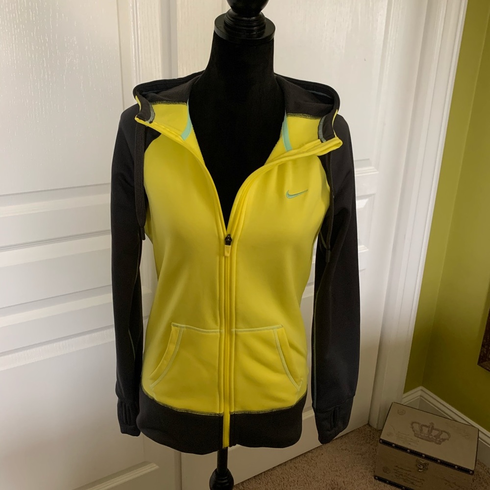 Women’s sweater